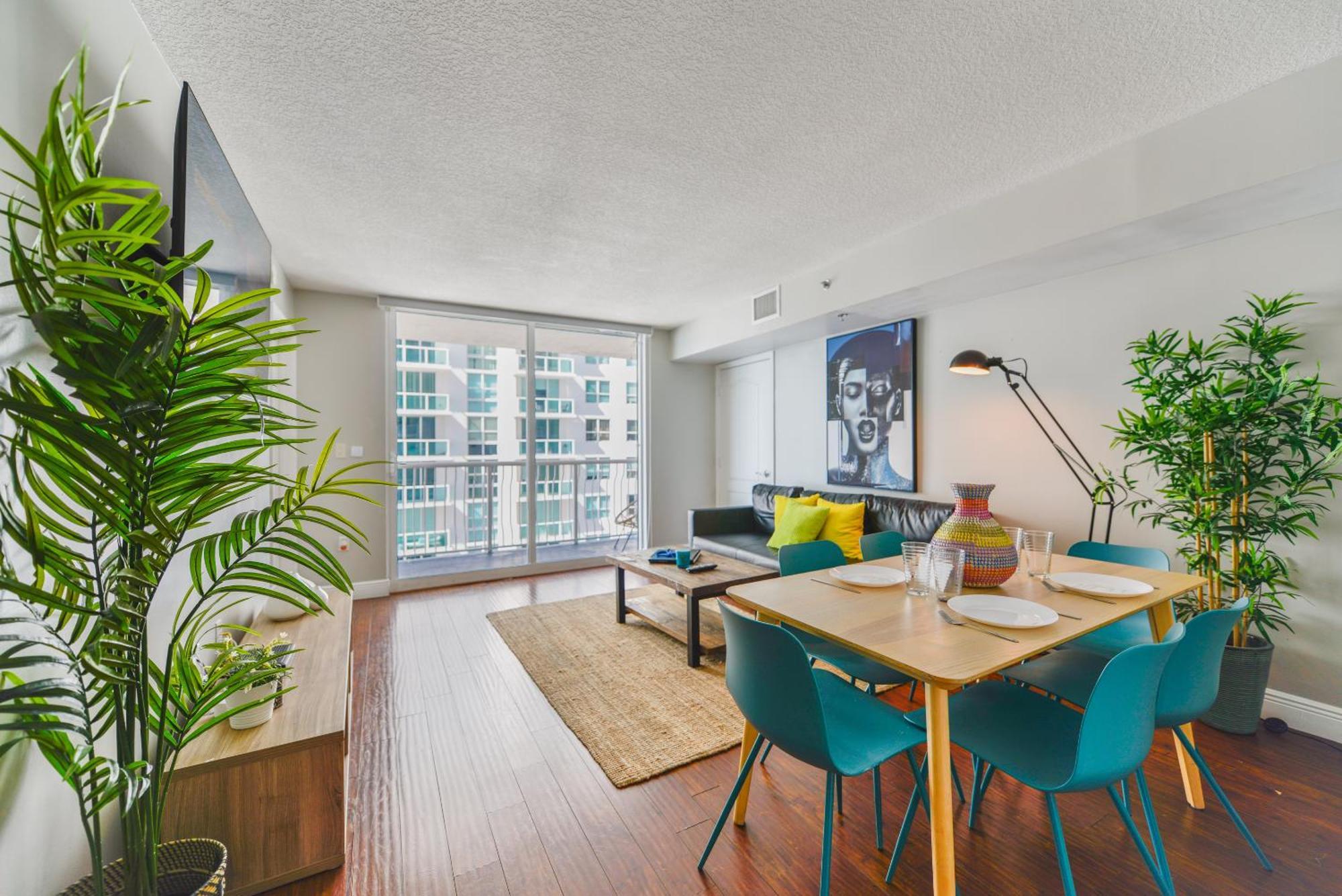 Amazing 3 Bedroom Condo At Brickell With Pool Miami Buitenkant foto