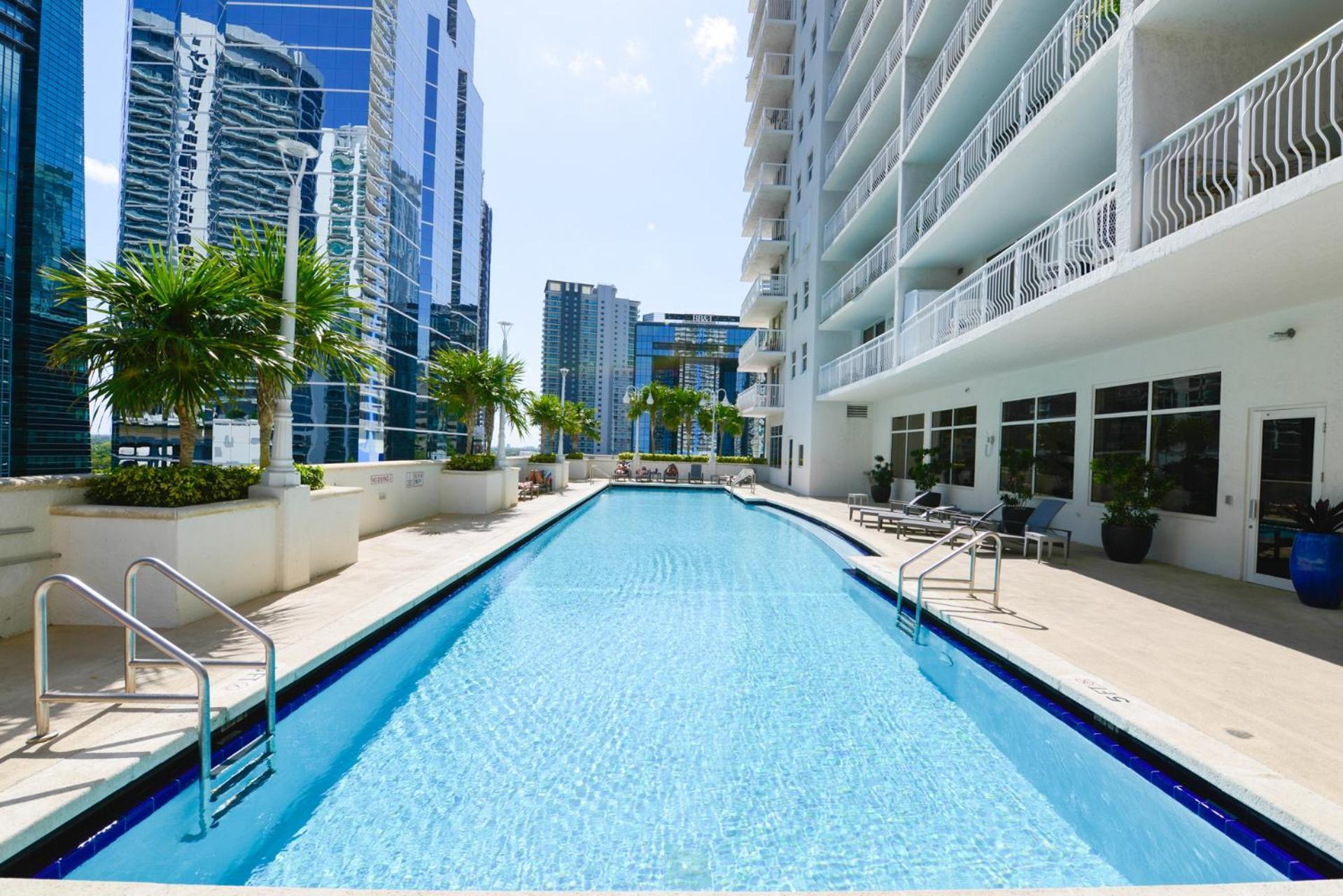 Amazing 3 Bedroom Condo At Brickell With Pool Miami Buitenkant foto