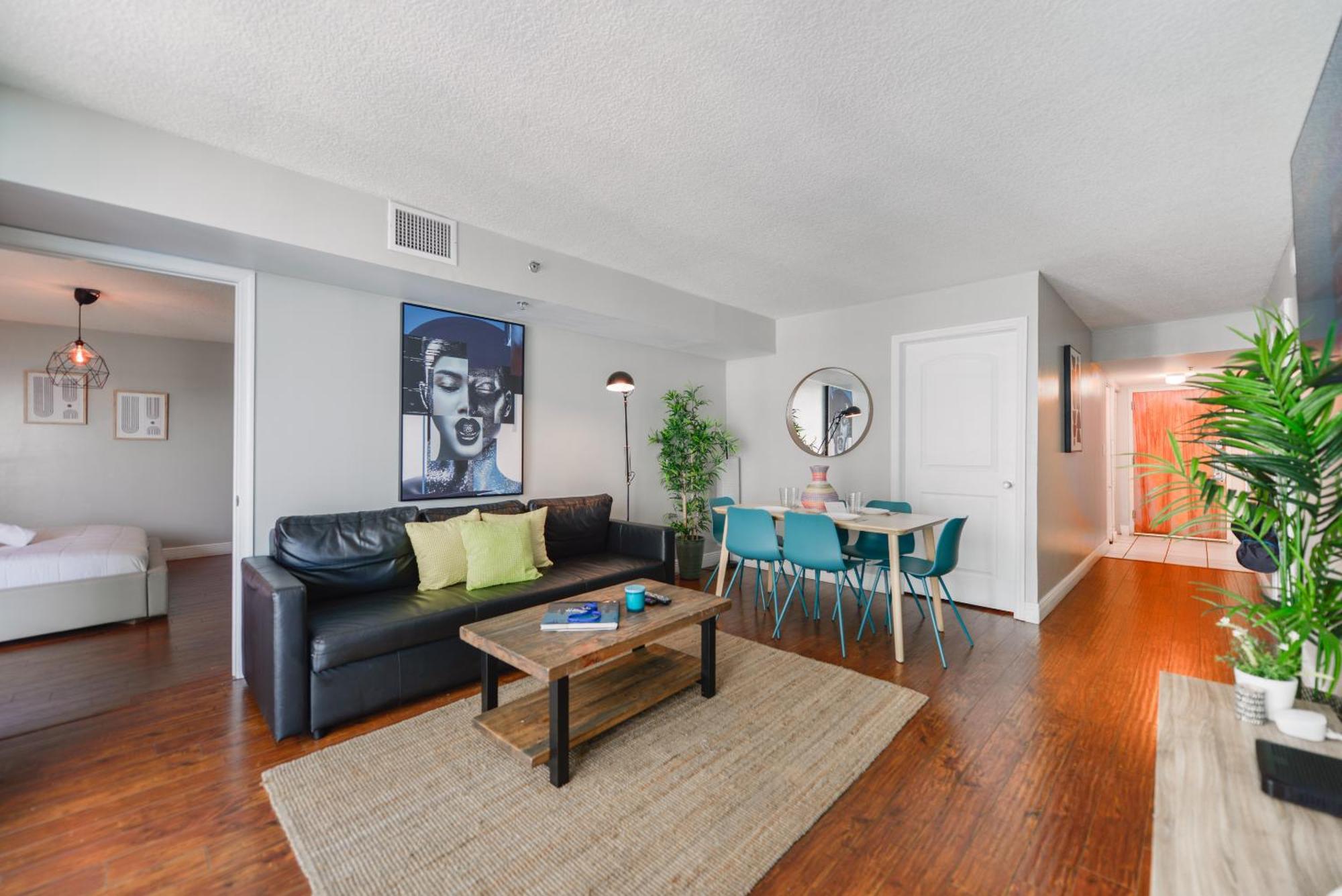 Amazing 3 Bedroom Condo At Brickell With Pool Miami Buitenkant foto